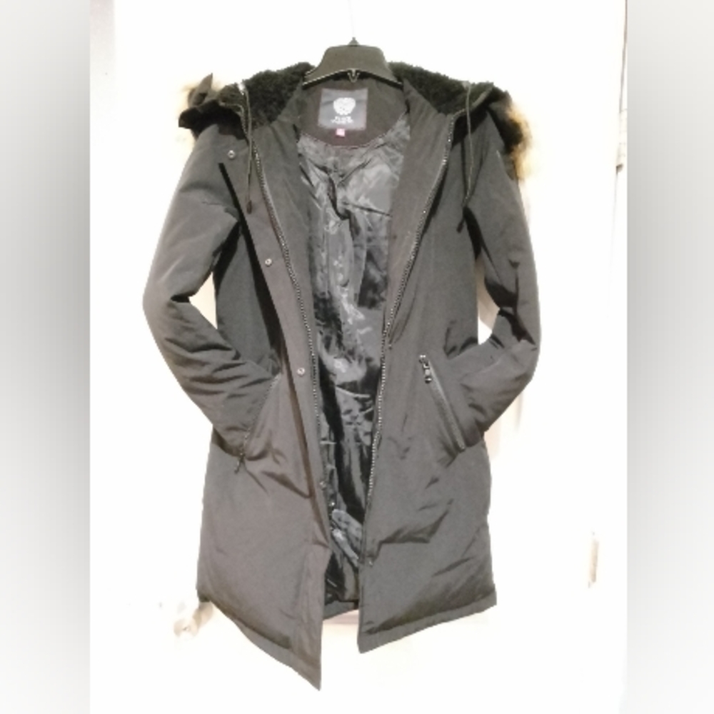 VINCE CAMUTO NWT Long Black Winter Parka SMALL